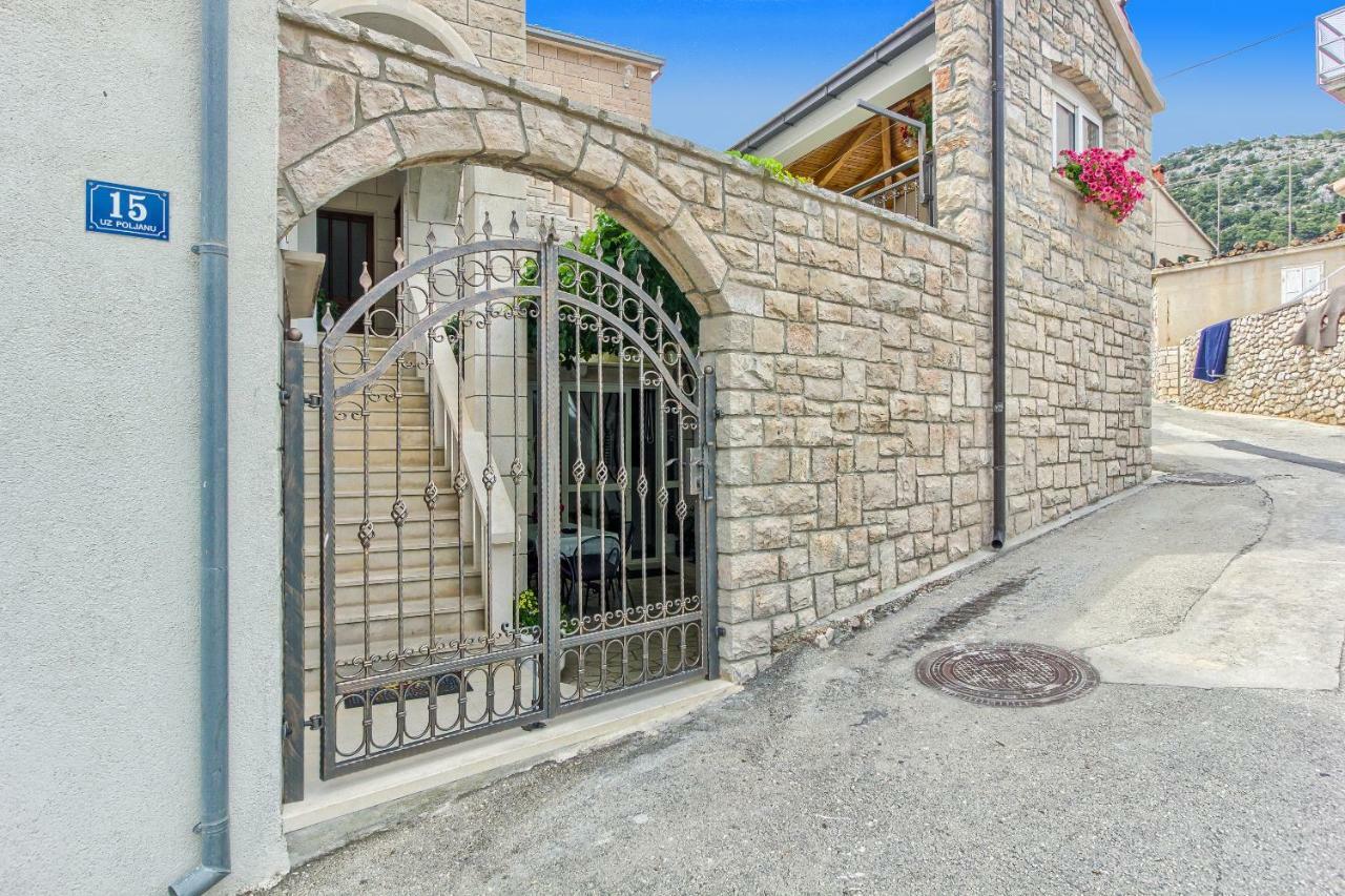 Apartments Petra Bol Dış mekan fotoğraf